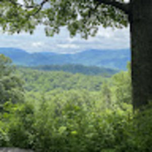 Meet your Posher, Ethan